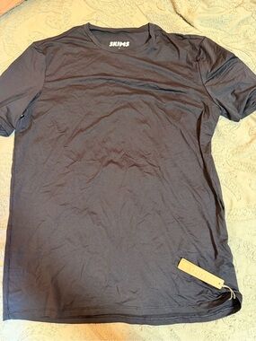 SKIMS Men's Short Sleeve Crew Tee in Navy Blue
